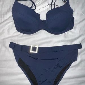 We Wore What bikini size M